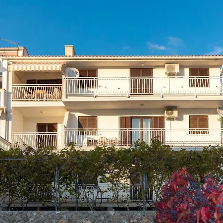 Apartment Milan Baska (Krk)