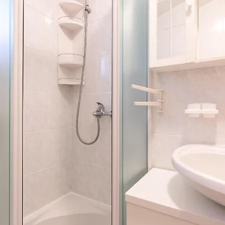 Apartment Milan Baska (Krk)